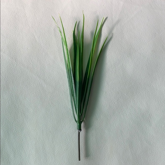 Set of 5 Artificial Grass Stalks - Picture 7 of 8